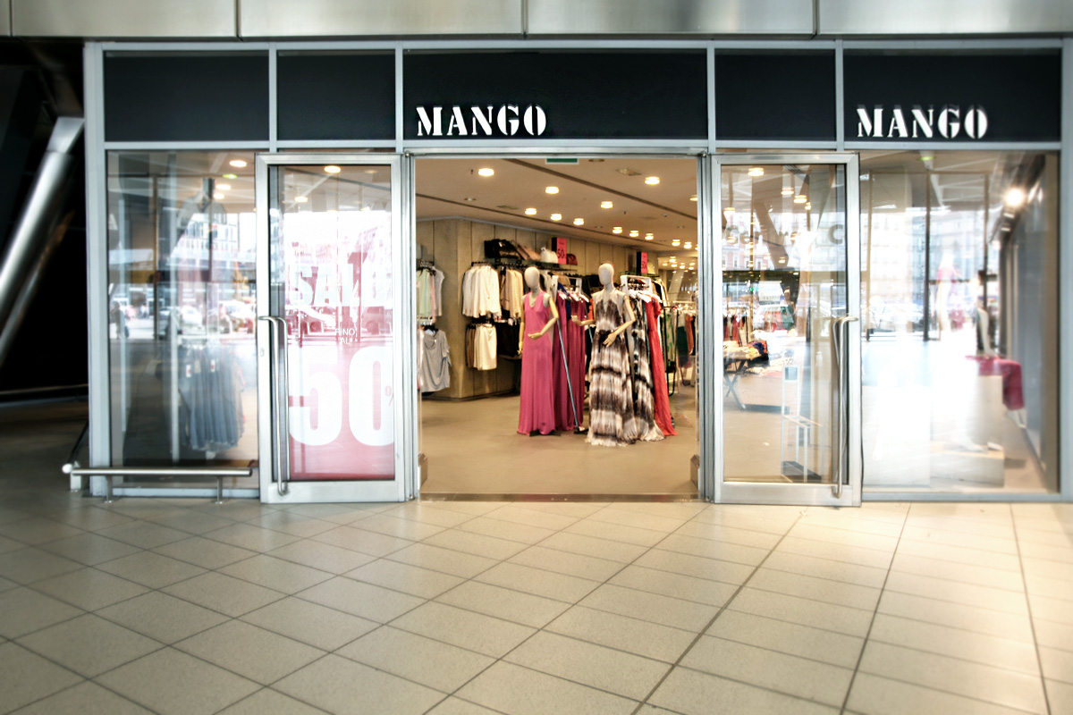 moncler sede centrale milano moncler sede centrale milano
